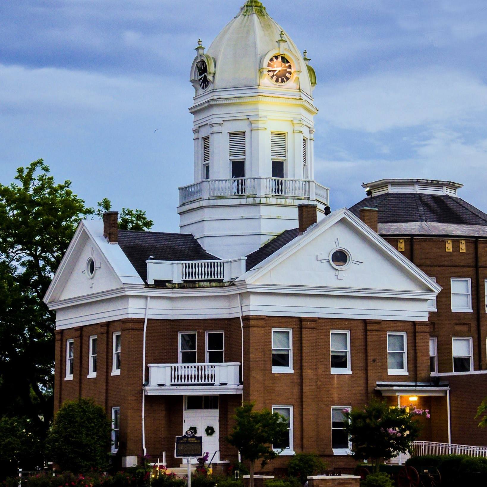 Monroe County Museum