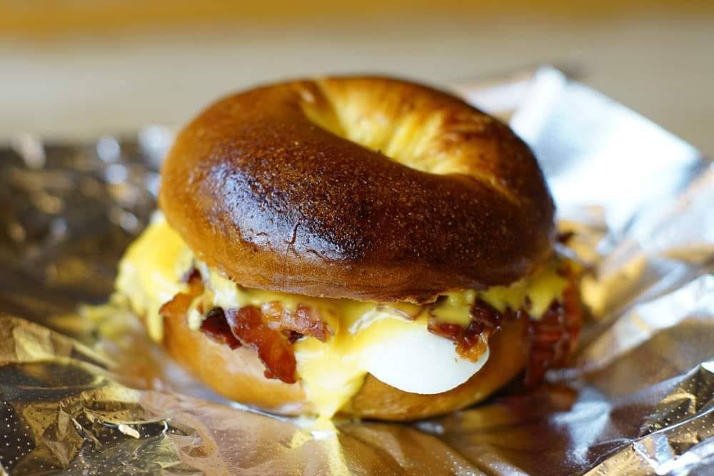 bigbluebagel