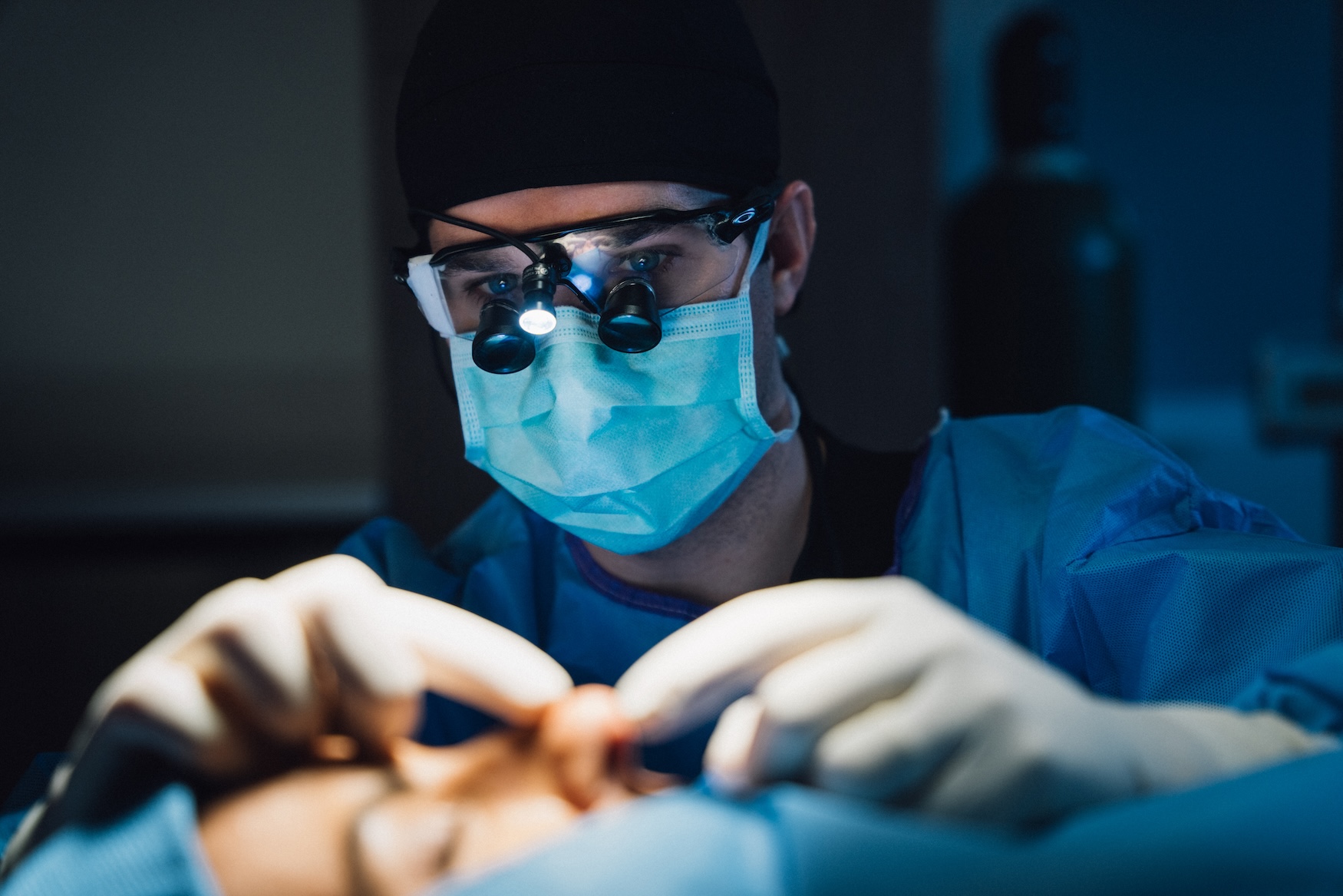 Dr Raggio Innovating Beauty: Dr. Blake Raggio Brings Cutting-Edge Facial Plastic ...