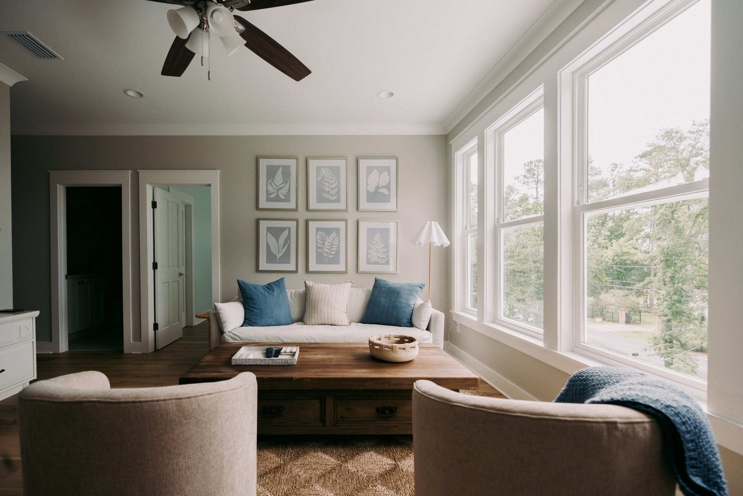 Living area of Fairhope, AirBNB