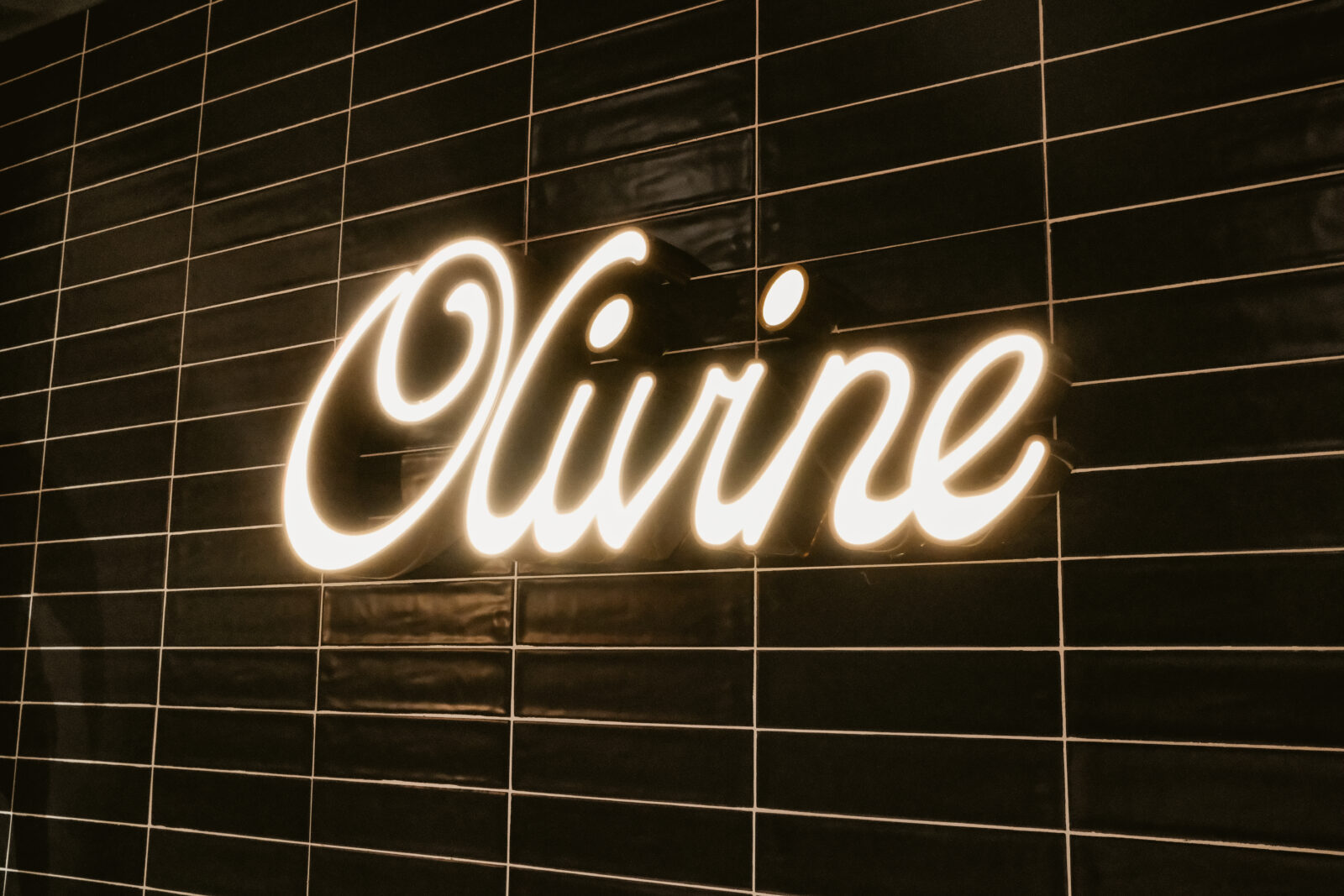 Olivine sign