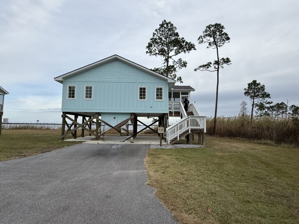 Cabin at Lake Shelby