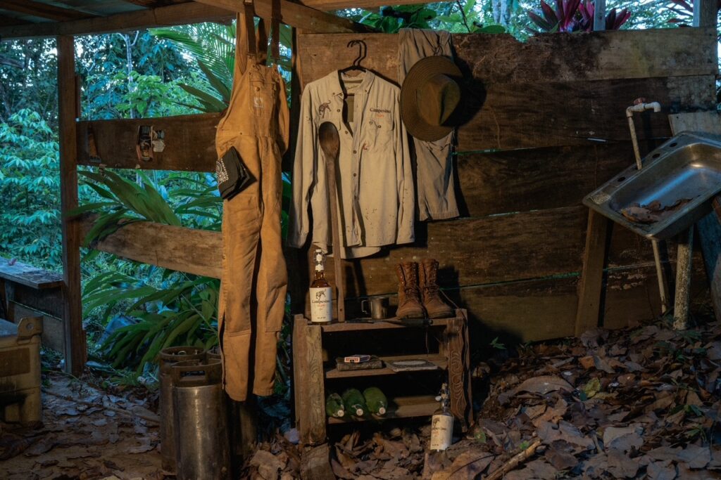 Hatton's clothes