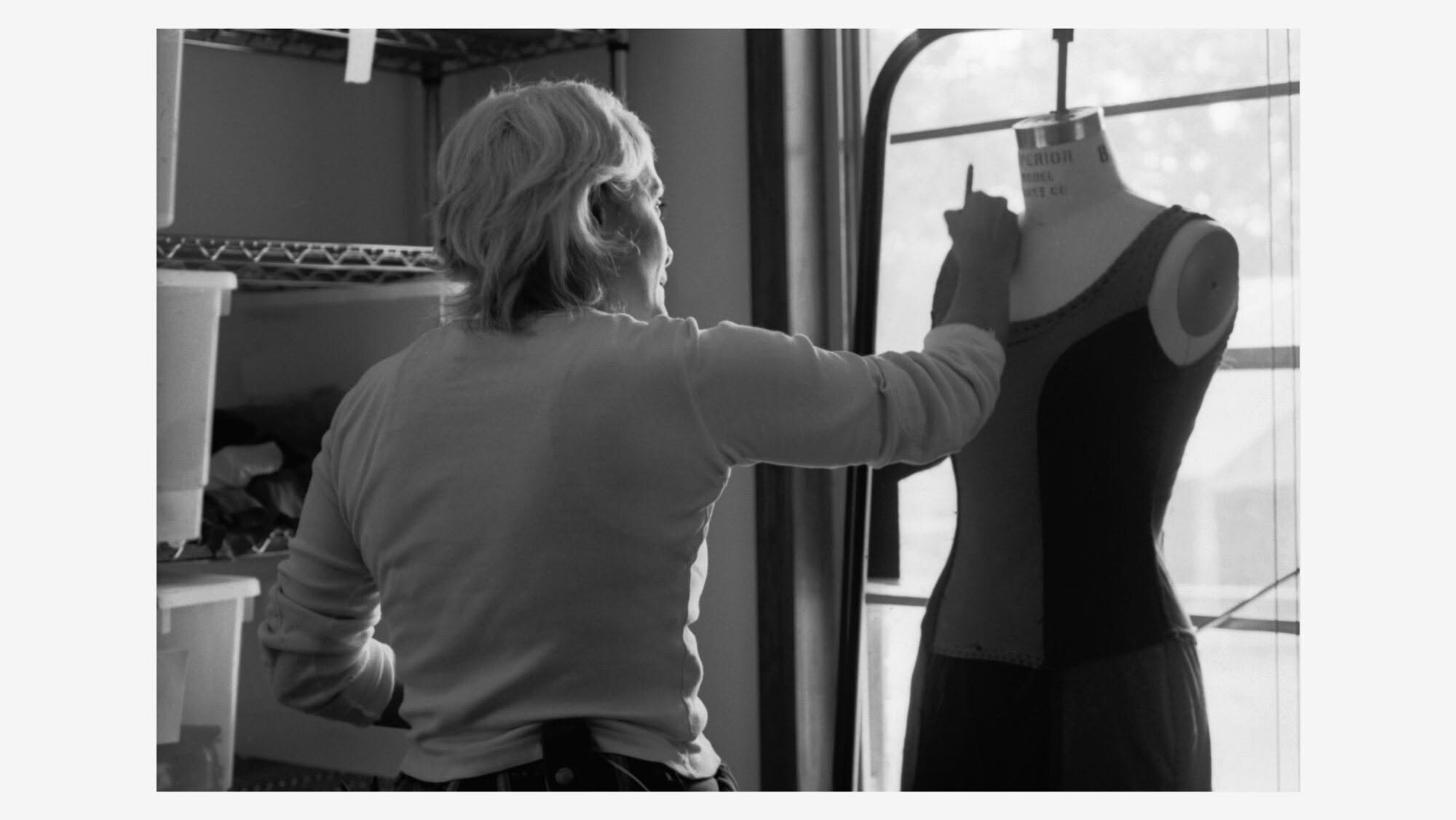 Natalie Chanin working with a mannequin
