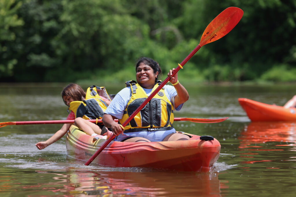 Kayaking on Tennessee River