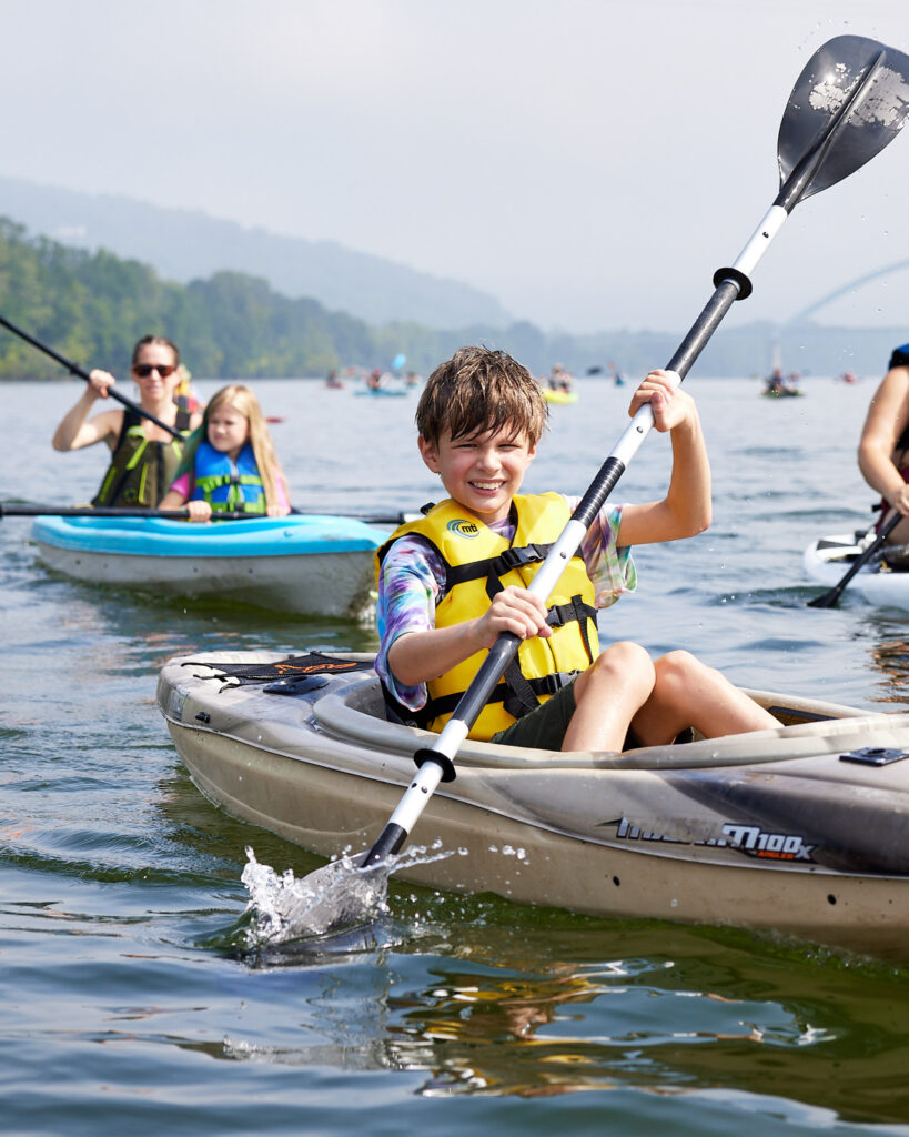 Kayaking on Tennessee River