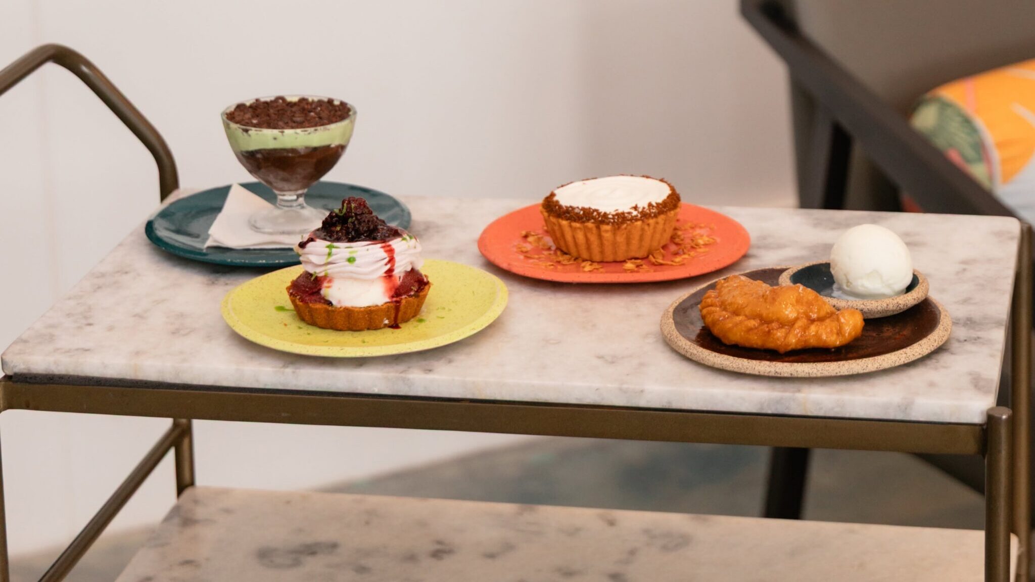 Bayonet dessert cart